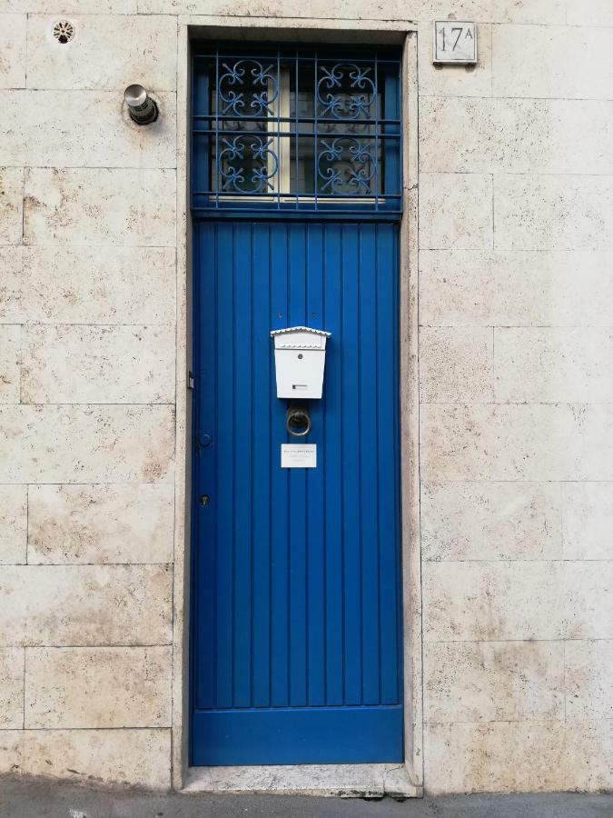 The Blue Strawberry House In San Giovanni Roma Kültér fotó